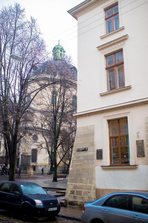 Lions Heart Hostel Lviv Dış mekan fotoğraf