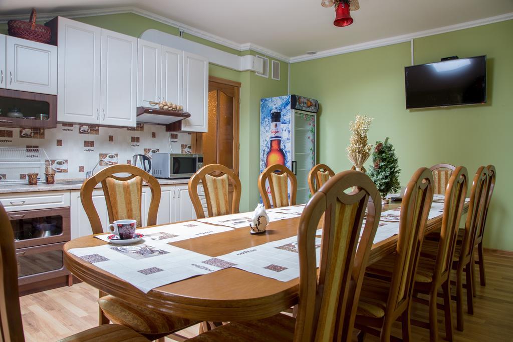 Lions Heart Hostel Lviv Dış mekan fotoğraf