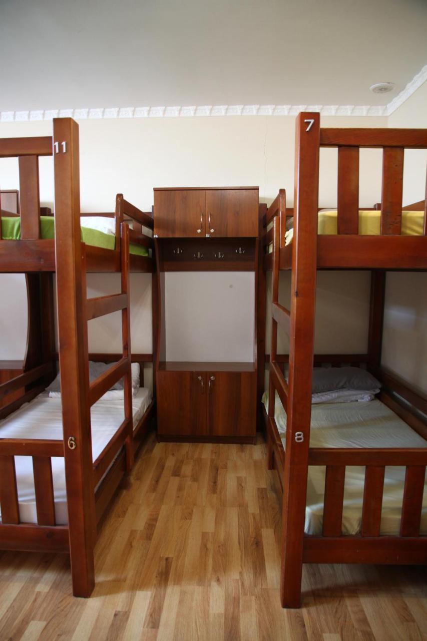 Lions Heart Hostel Lviv Dış mekan fotoğraf