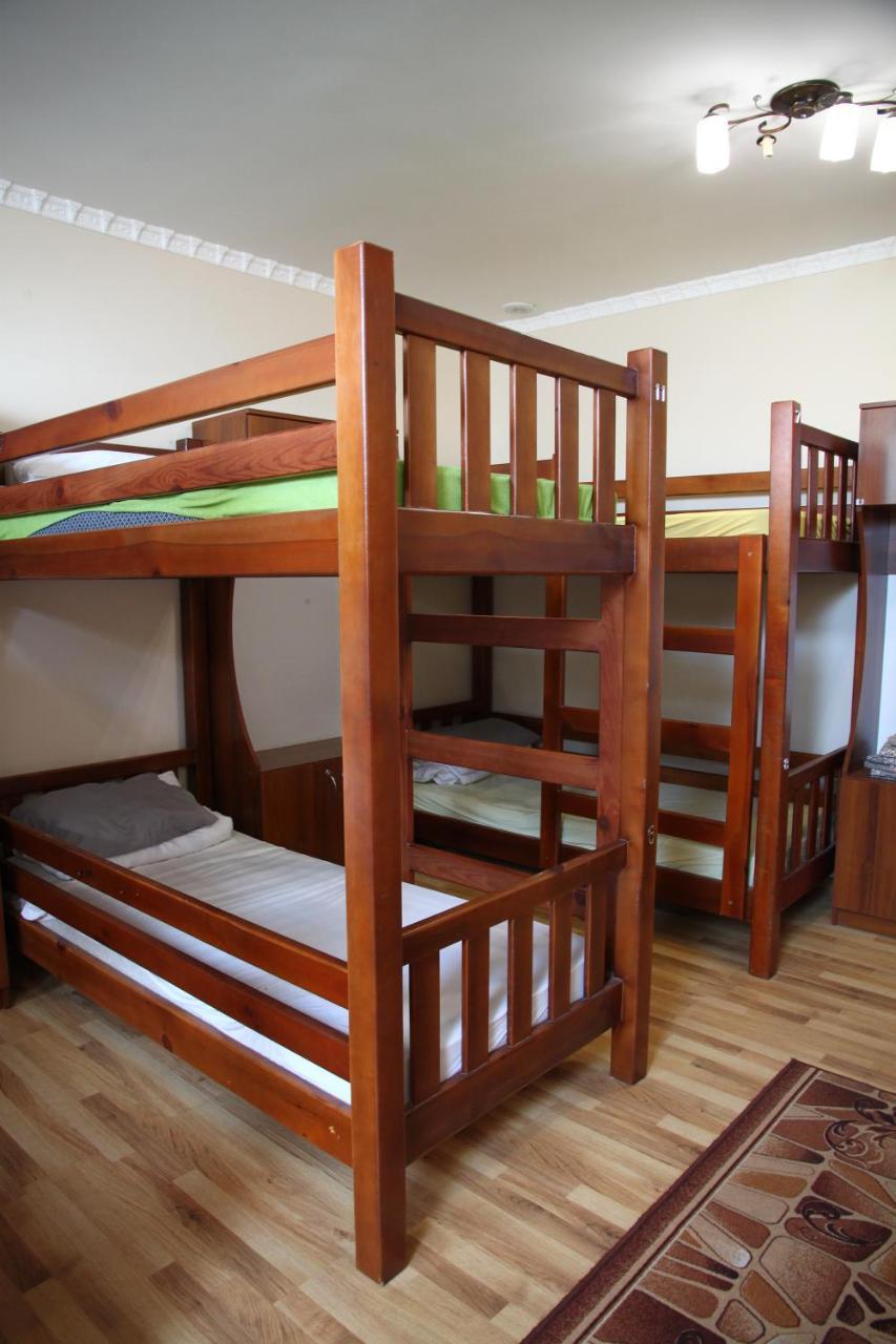 Lions Heart Hostel Lviv Dış mekan fotoğraf
